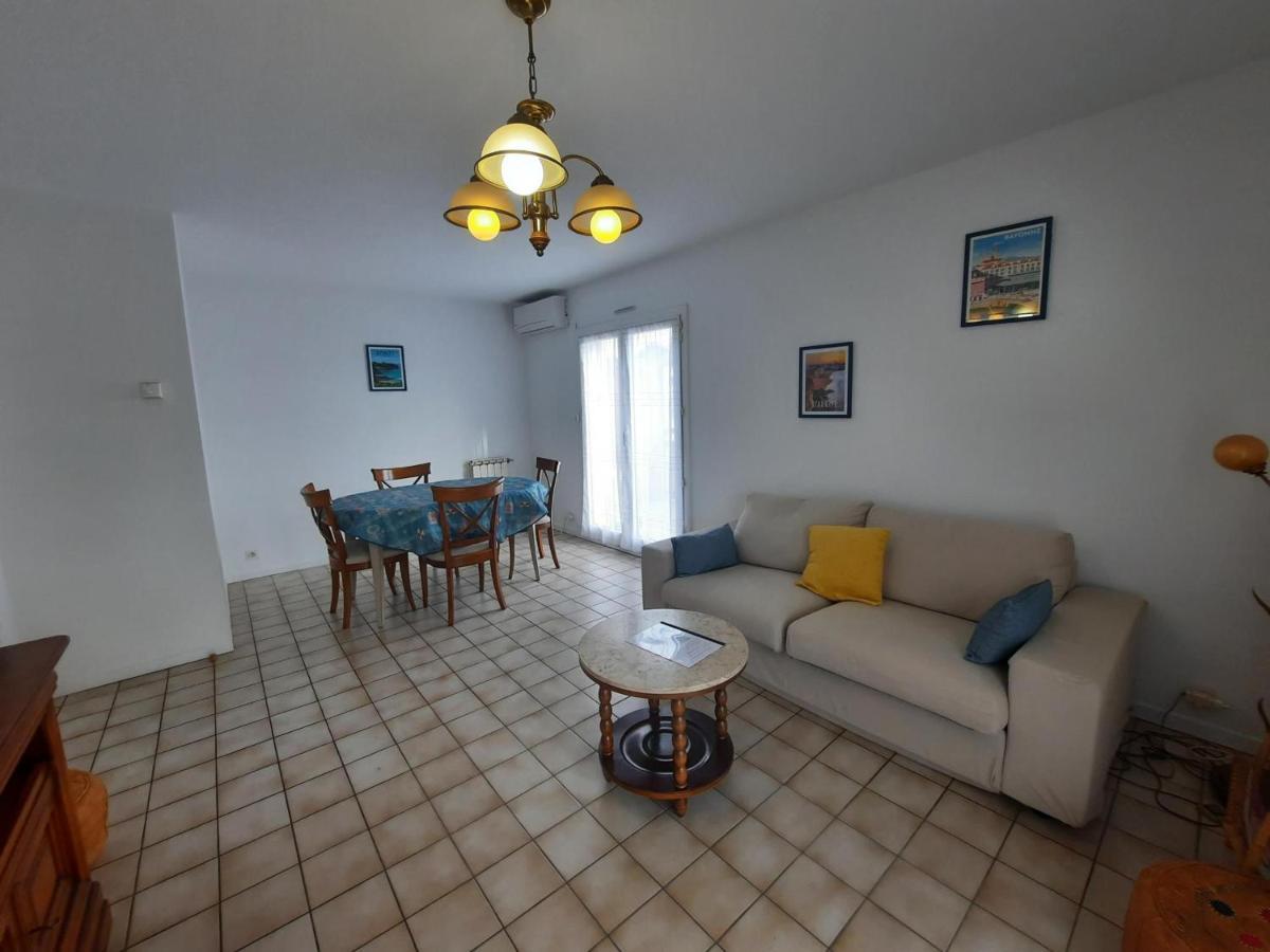 Duplex T3 Avec Terrasses Et Parking, Proche Plages Et Commerces A Anglet - Fr-1-239-859 ภายนอก รูปภาพ